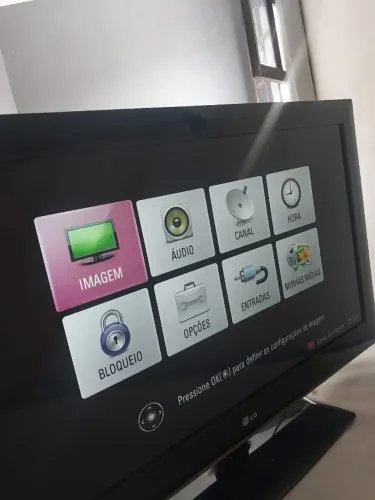 TV LG 32 POL HDMI FUNCIONANDO NÃO É SMART