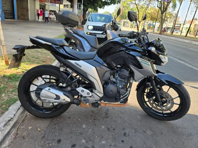 Yamaha Fazer FZ 250