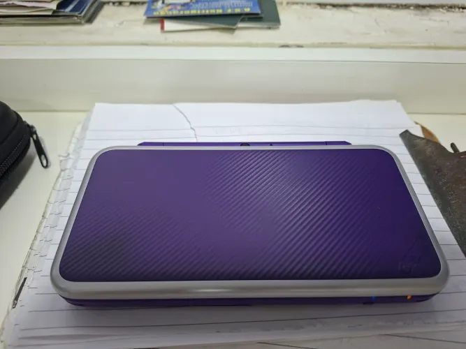 Nintendo 2DS XL Purpura/prata