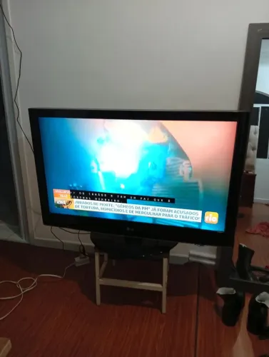 TV LG 42 POLEGADAS 
