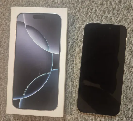 Vendo Iphone 16 Pro max 256gb