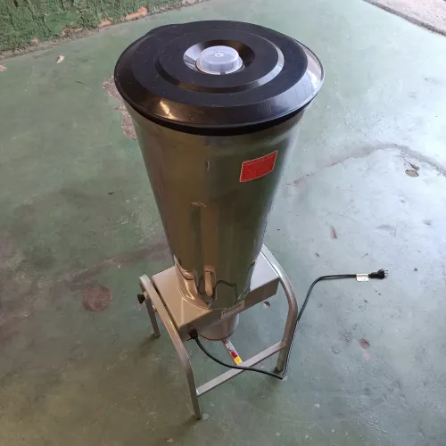 Liquidificador Basculante 25L - Leve - 220v