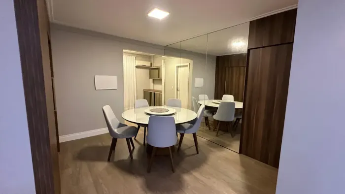 Apartamento para venda tem 147 metros quadrados com 3 quartos em Centro - Criciúma - Santa