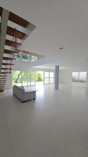 Casa na Serraria em condomínio