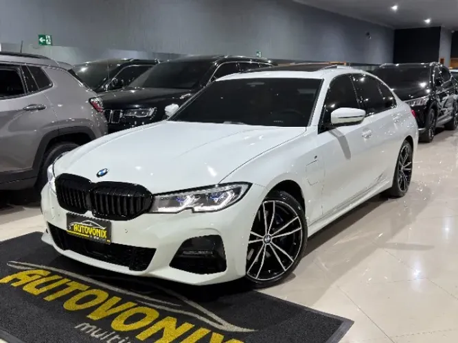 BMW 330E M Sport 2.0 Turbo Híbrido AU 2022