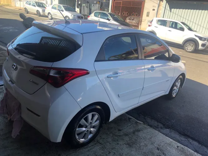 Hyundai HB20 C./c.plus/c.style 1.6 Flex 16V Mec. 2014