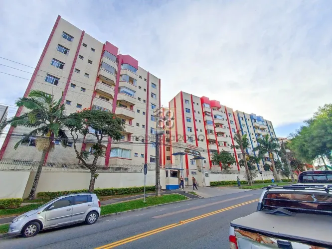 Apartamento - R dos Funcionarios, 144 - Cabral - Curitiba - PR