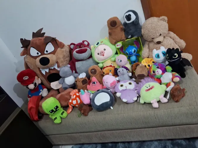 Bonecos de pelúcia