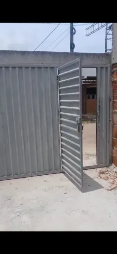 terreno meio lote medindo 90 metros quadrado