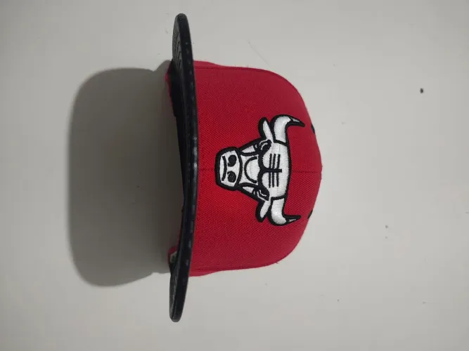 Boné Chicago Bulls Mitchell & Ness comprado em 2016 nunca usado