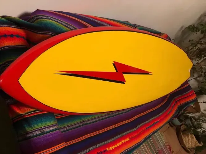Prancha Fun Lightning Bolt Super Twin