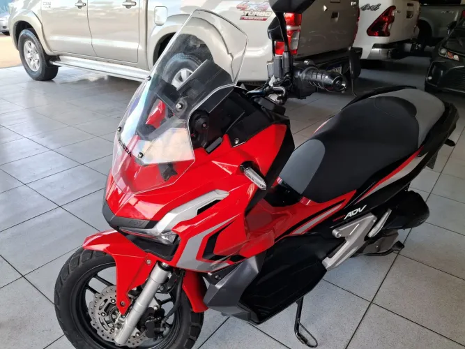 HONDA ADV 150
