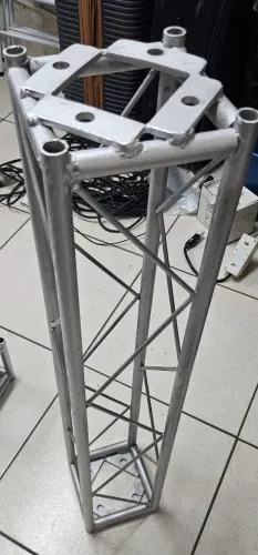 Treliças aço de 1 metro x 18cm x 18cm