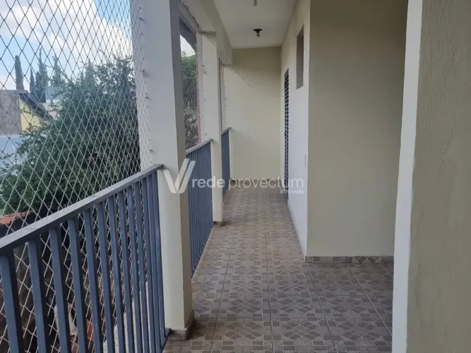 casa a venda no Pacaembu 2 casas e um salão