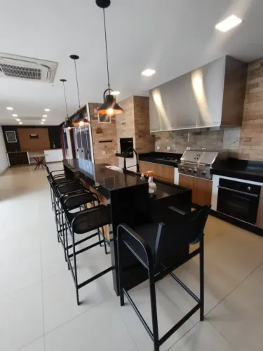 CONDOMINIO JARDIM COLONIAL  SOBRADO ALTO PADRÃO
