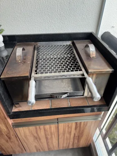 Mini churrasqueira ecologica 