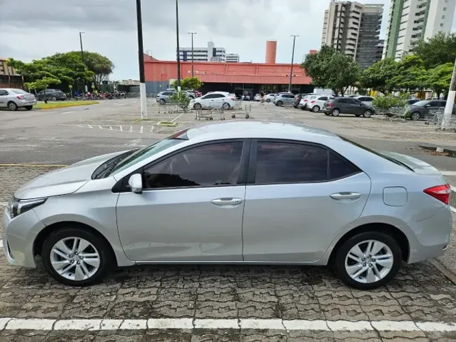 Toyota Corolla GLI 1.8 Flex 16V Aut. 2017