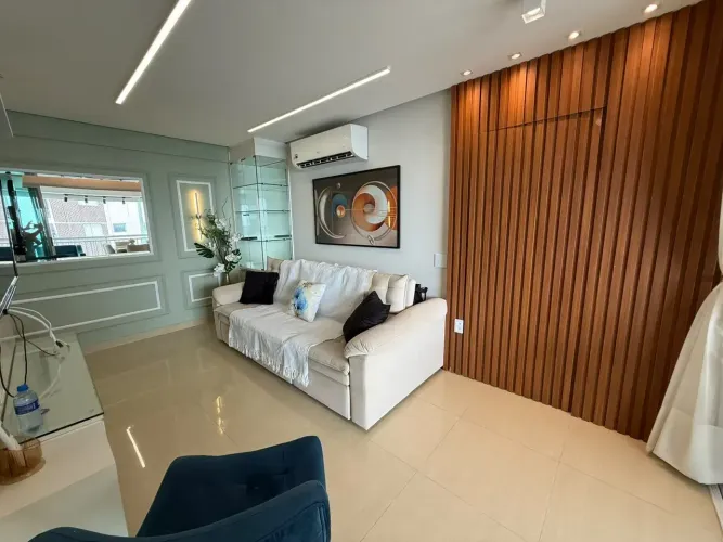 DOM PEDRO. COND. LIVING CONFORT.  MOBILIADO. 3 SUITES, SALA PARA 3 AMBIENTES E 2 VAGAS.