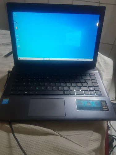 Notebook Asus 2.2GHz