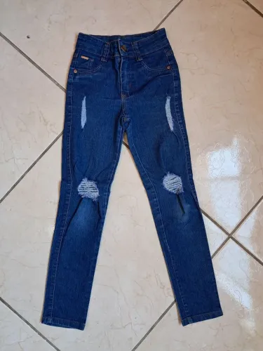 Calça jeans infantil