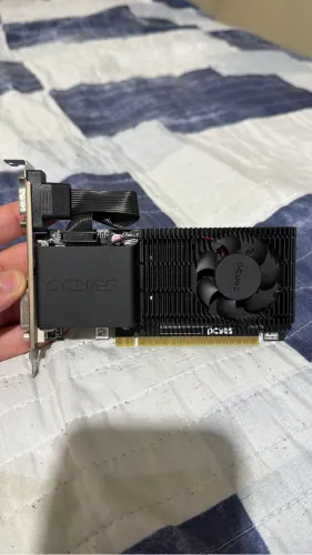 Placa de Vídeo 2GB GEFORCE 610