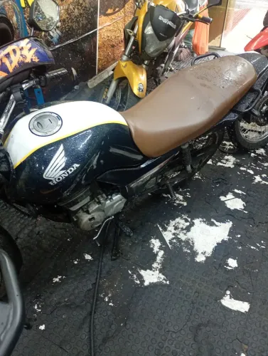 Moto Fipe 12 mil , vendendo 10mil 