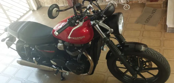 STREET TWIN 900 EXCELENTE 