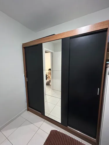 VENDO GUARDA ROUPA