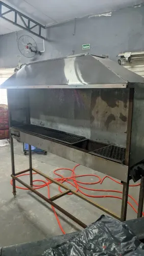 Churrasqueira profissional de inox