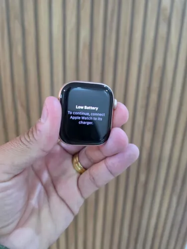 Apple Watch Série 11 42mm Rose