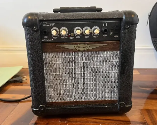 Cubo de Guitarra O?Neal OCG 50 - 20W (Usado)