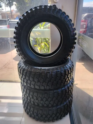 PNEUS OFF-ROAD 