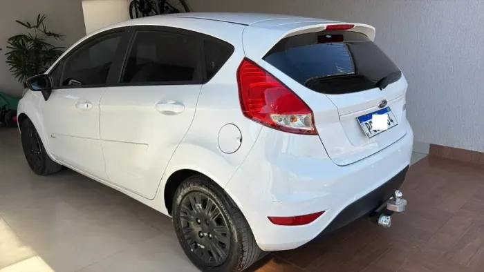 Ford Fiesta 1.5 16V Flex Mec. 5P 2016