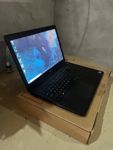 Notebook Dell,8gb ram,500gb armazenamento,15,8? ssd