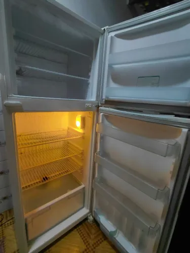 Geladeira conservadissima espaç