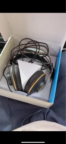 Fone de Referência AKG K92