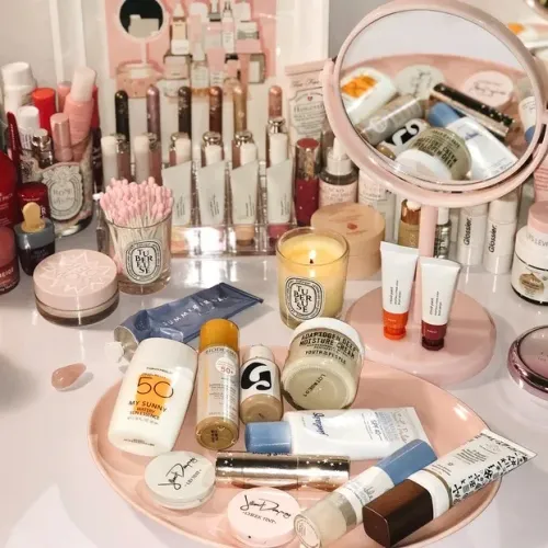 Produtos de maquiagem desapego