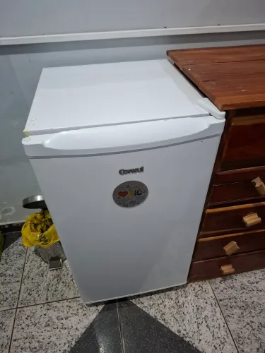 Vendo frigobar 120L consul Compacto branco