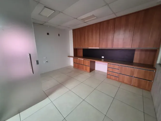 SALA COMERCIAL em BELÉM - PA, MARCO