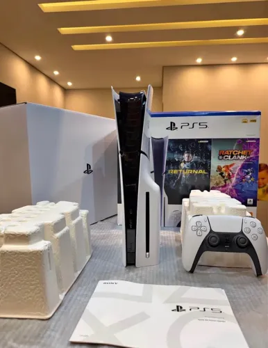 Ps5 slim mídia física c/60 jogos e caixa