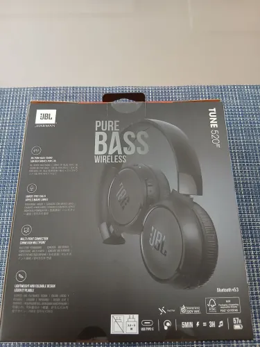 JBL Tune 520BT - Novo LACRADO 