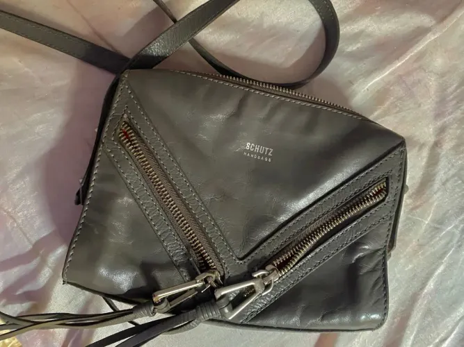 Bolsa Schutz 
