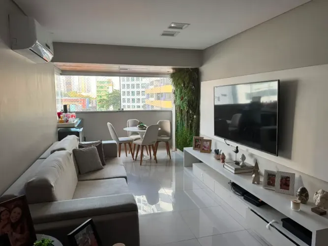 Oportunidade, proximo colégio Sta Maria,var, 3 qto 1st, 110m2 útil, fino acabamento, 2 ele
