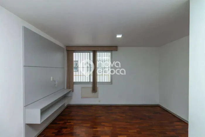 Cosme Velho | Apartamento 2 quartos, sendo 1 suite