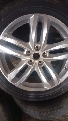 Jg de rodas com pneus