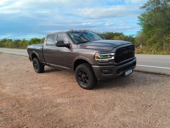 Ram 2500 Laram. 6.7 Night ED. TB CD 4X4 DIE 2022