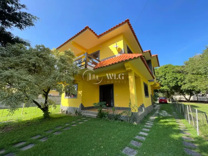 Casa de Condomínio em Sahy - 5 Dormitórios à Venda e Locação