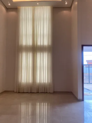 Cortina sob medida de alto padrão, qualidade e sofisticação