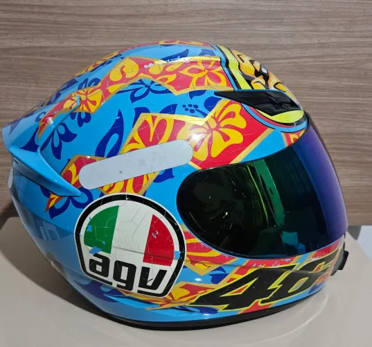 Capacete AGV usado