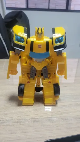 Transformer cyberverse ultraclass hasbro